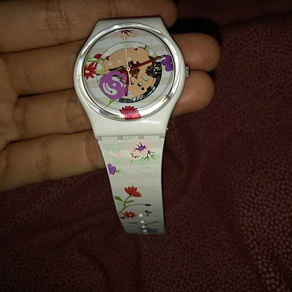 Bathing ape x Swatch - France 🇫🇷 (Limited1993), 名牌, 手錶- Carousell